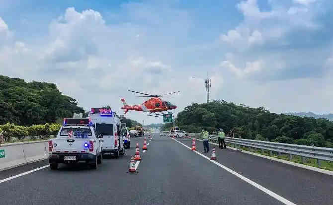 兴国高速公路汽车救援案例